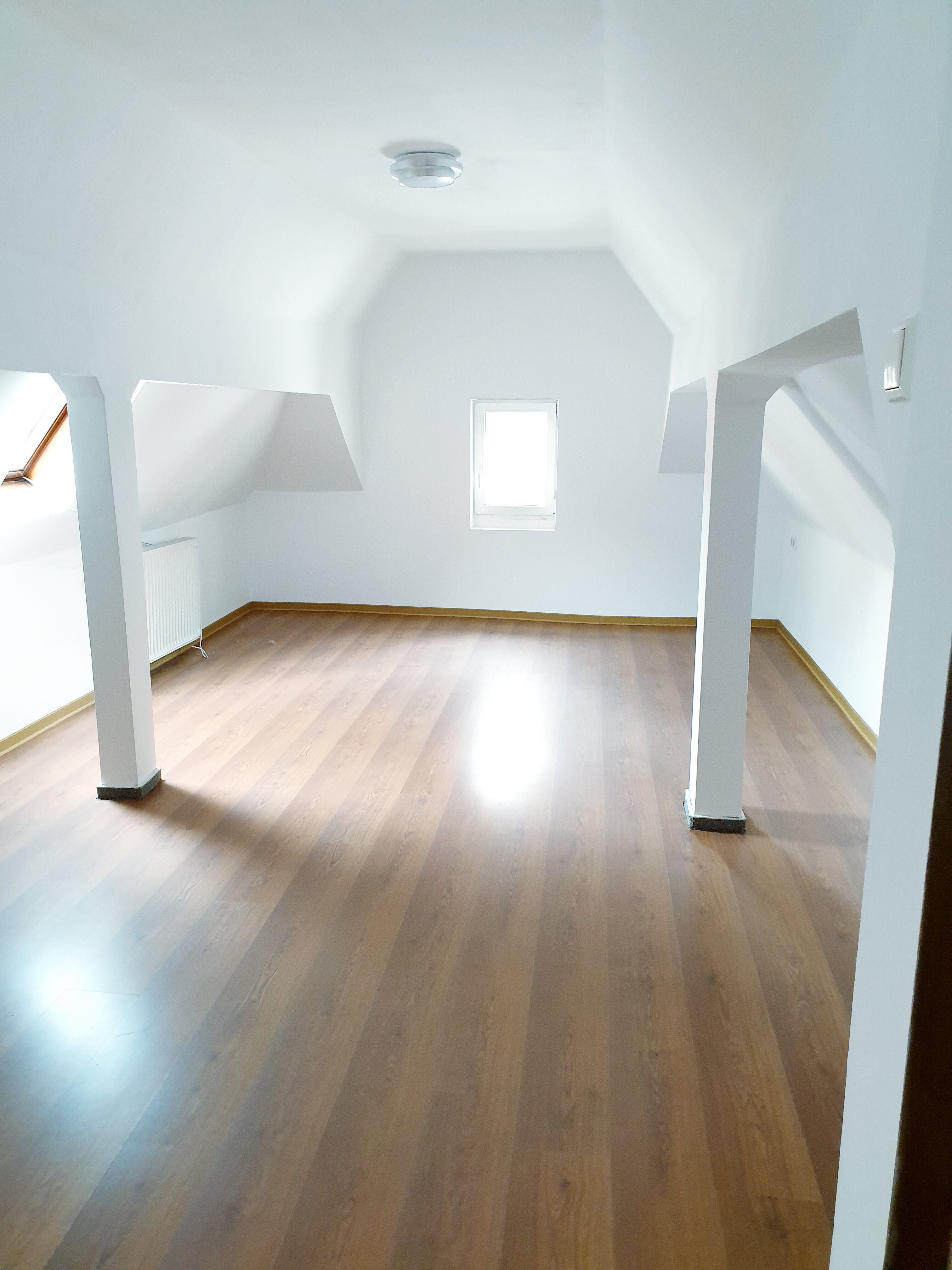 Vorher - Leerer Raum